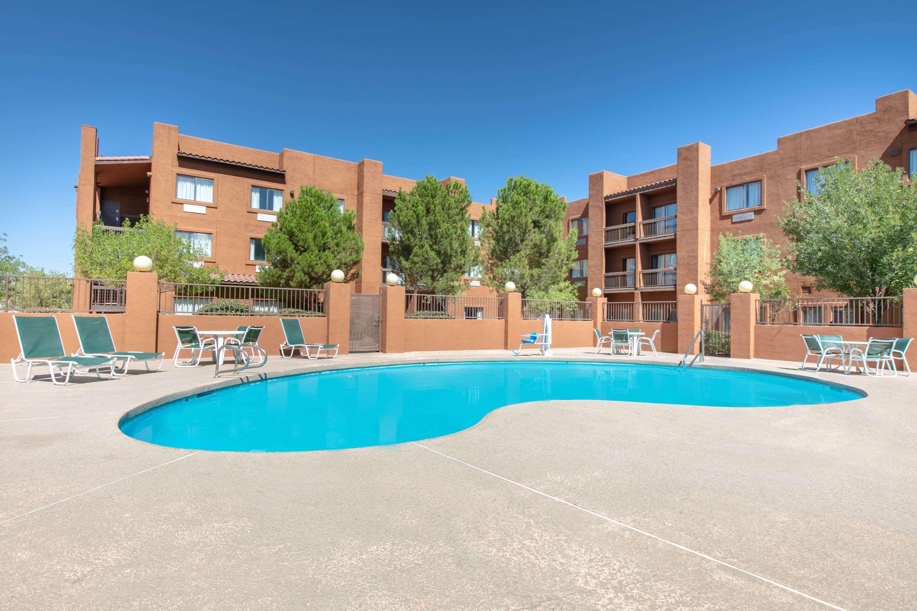 Super 8 By Wyndham Page/Lake Powell Exteriör bild