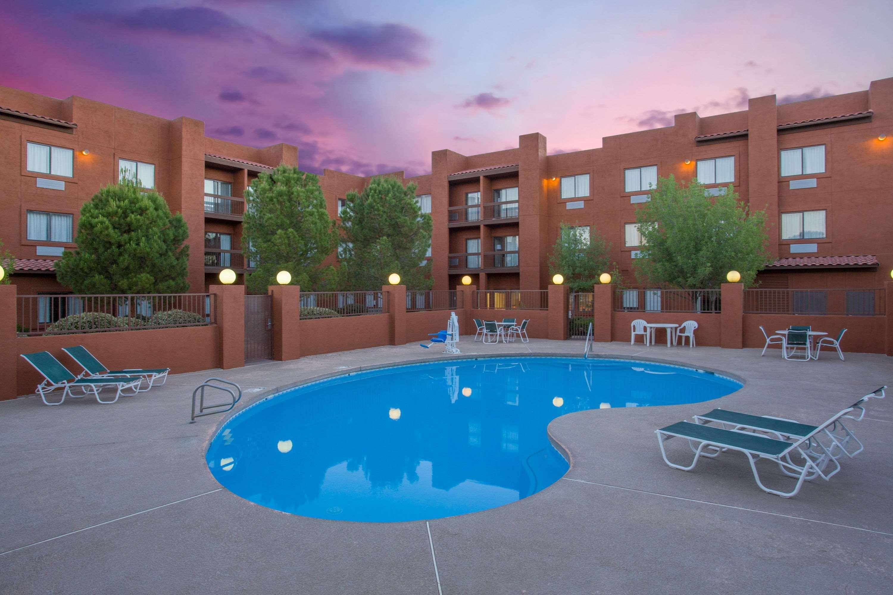 Super 8 By Wyndham Page/Lake Powell Exteriör bild